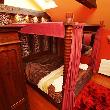 Palac Saturna Czeladz Room photo