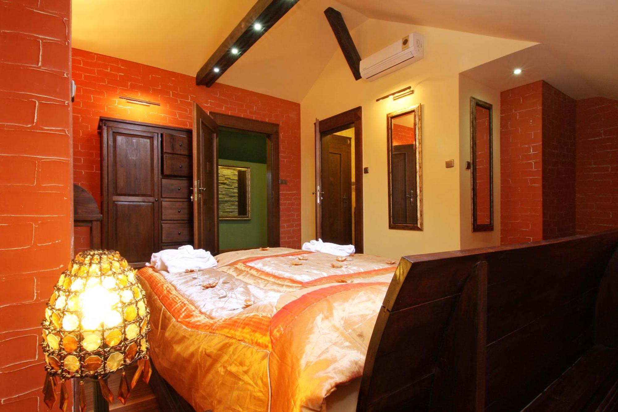 Palac Saturna Czeladz Room photo