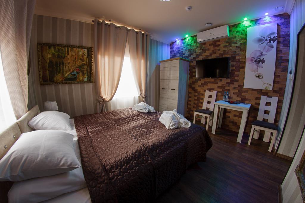 Palac Saturna Czeladz Room photo
